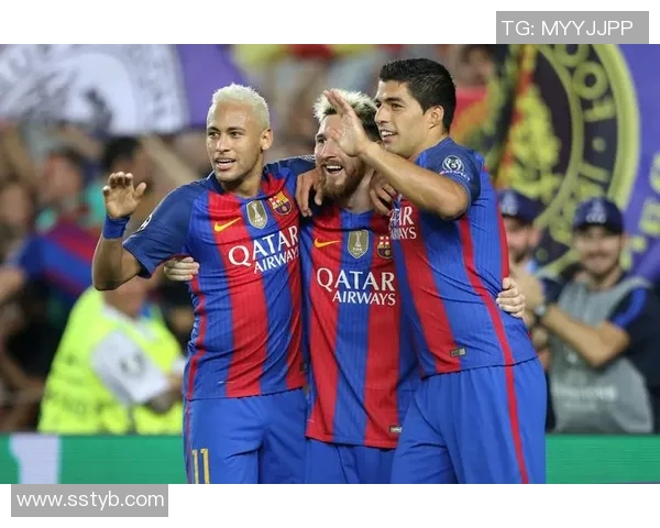 标志性足球明星背后的故事与成就探秘